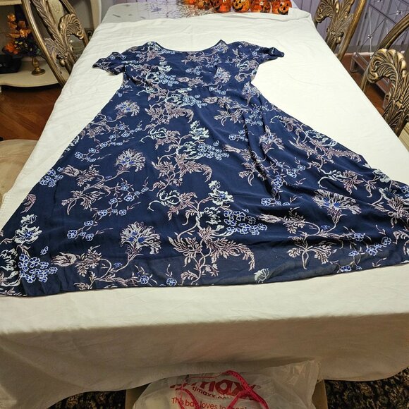 Floral Navy Blue Maxi Dress XXL W/Spaghetti Straps & Sheer Overlay Design - Picture 3 of 13